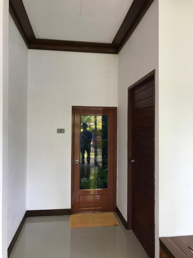 Tara House Hotel Ko Lanta Екстериор снимка